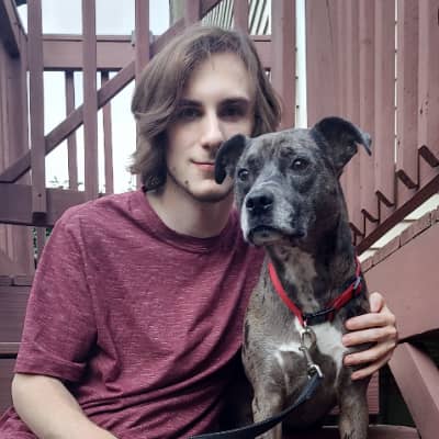 Sitter Profile Image: Halligan L.