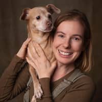 Sitter Profile Image: Veronica V.