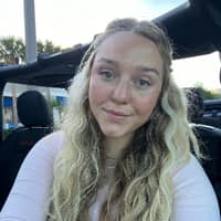 Sitter Profile Image: Madison C.