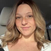 Sitter Profile Image: Sydni S.