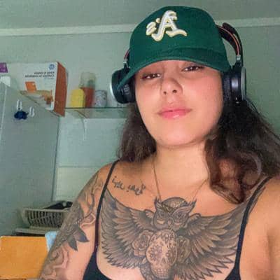Sitter Profile Image: Aleni A.