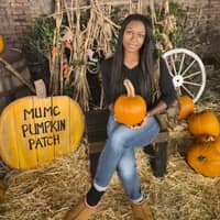 Sitter Profile Image: Day W.