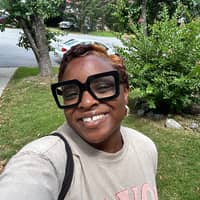 Sitter Profile Image: Samaria J.