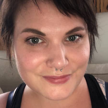 Sitter Profile Image: Laura B.