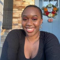 Sitter Profile Image: Nadra W.