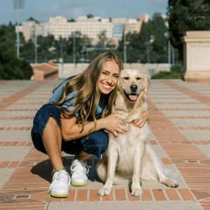 Sitter Profile Image: Abbey B.