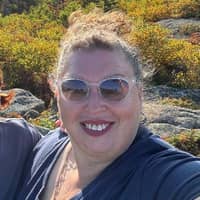 Sitter Profile Image: Meredith R.