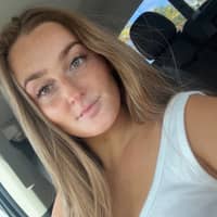 Sitter Profile Image: Madeline B.