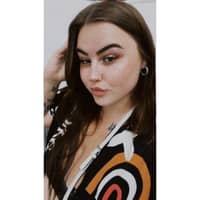 Sitter Profile Image: Kalli R.