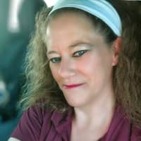 Sitter Profile Image: Nicole R.