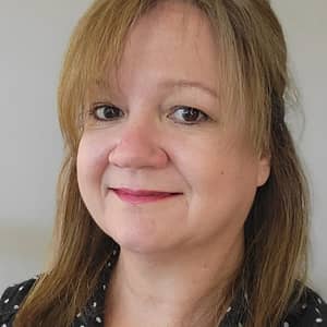 Sitter Profile Image: Paula H.