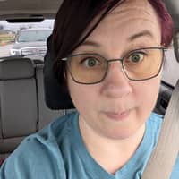 Sitter Profile Image: Robyn N.