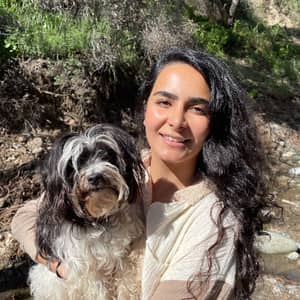 Sitter Profile Image: Kimia Y.