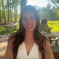 Sitter Profile Image: Olivia M.