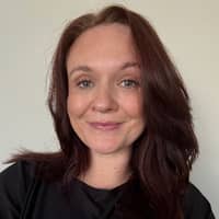 Sitter Profile Image: Kirsty G.