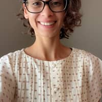 Sitter Profile Image: Zoey F.