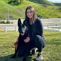 Sitter Profile Image: Lauren T.