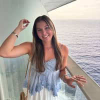 Sitter Profile Image: Lauren W.