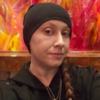 Sitter Profile Image: Amanda H.