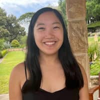 Sitter Profile Image: Clare N.