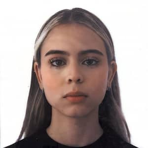 Sitter Profile Image: Valeria G.