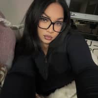 Sitter Profile Image: Abigail R.