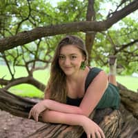 Sitter Profile Image: Kylie L.