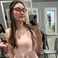 Sitter Profile Image: Erin M.