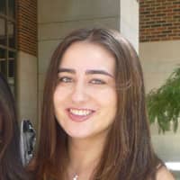 Sitter Profile Image: Reyna D.