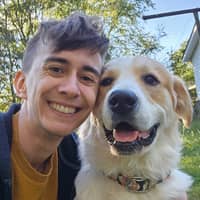 Sitter Profile Image: Scout U.