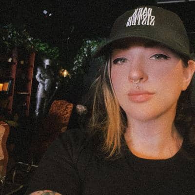 Sitter Profile Image: Brooke W.