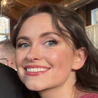 Sitter Profile Image: Carly C.