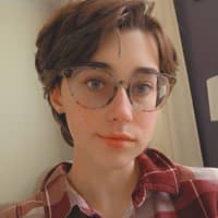 Sitter Profile Image: Chloe S.