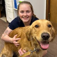 Sitter Profile Image: Mia D.