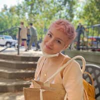 Sitter Profile Image: Melanie S.