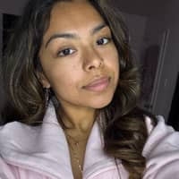 Sitter Profile Image: Yuripsi B.