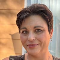 Sitter Profile Image: Carolyn L.