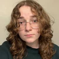 Sitter Profile Image: Savannah C.