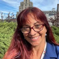 Sitter Profile Image: Nat T.