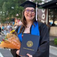 Sitter Profile Image: Emma S.