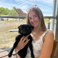 Sitter Profile Image: Rebecca W.