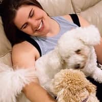 Sitter Profile Image: Isabelle C.