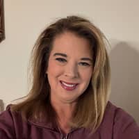 Sitter Profile Image: Tracy T.