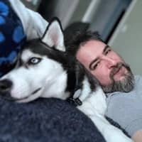 Sitter Profile Image: Luis M.