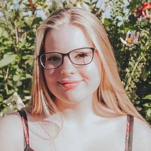 Sitter Profile Image: Amelia S.