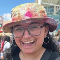 Sitter Profile Image: Shelby D.