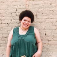 Sitter Profile Image: Felicity R.