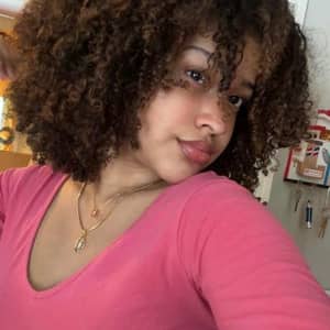 Sitter Profile Image: Nicole R.