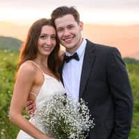 Sitter Profile Image: Sierra & Gage M.