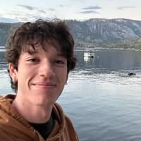 Sitter Profile Image: Joe S.